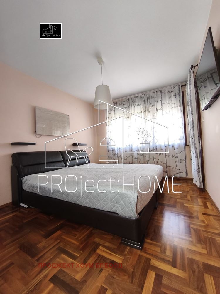 In vendita  2 camere da letto Burgas , Bratia Miladinovi , 81 mq | 40479280