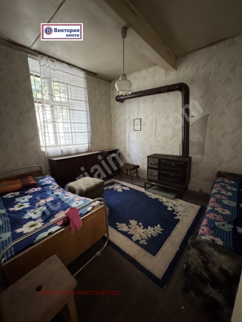 Продава ЕТАЖ ОТ КЪЩА, гр. Велико Търново, Стара част, снимка 5 - Етаж от къща - 52220428