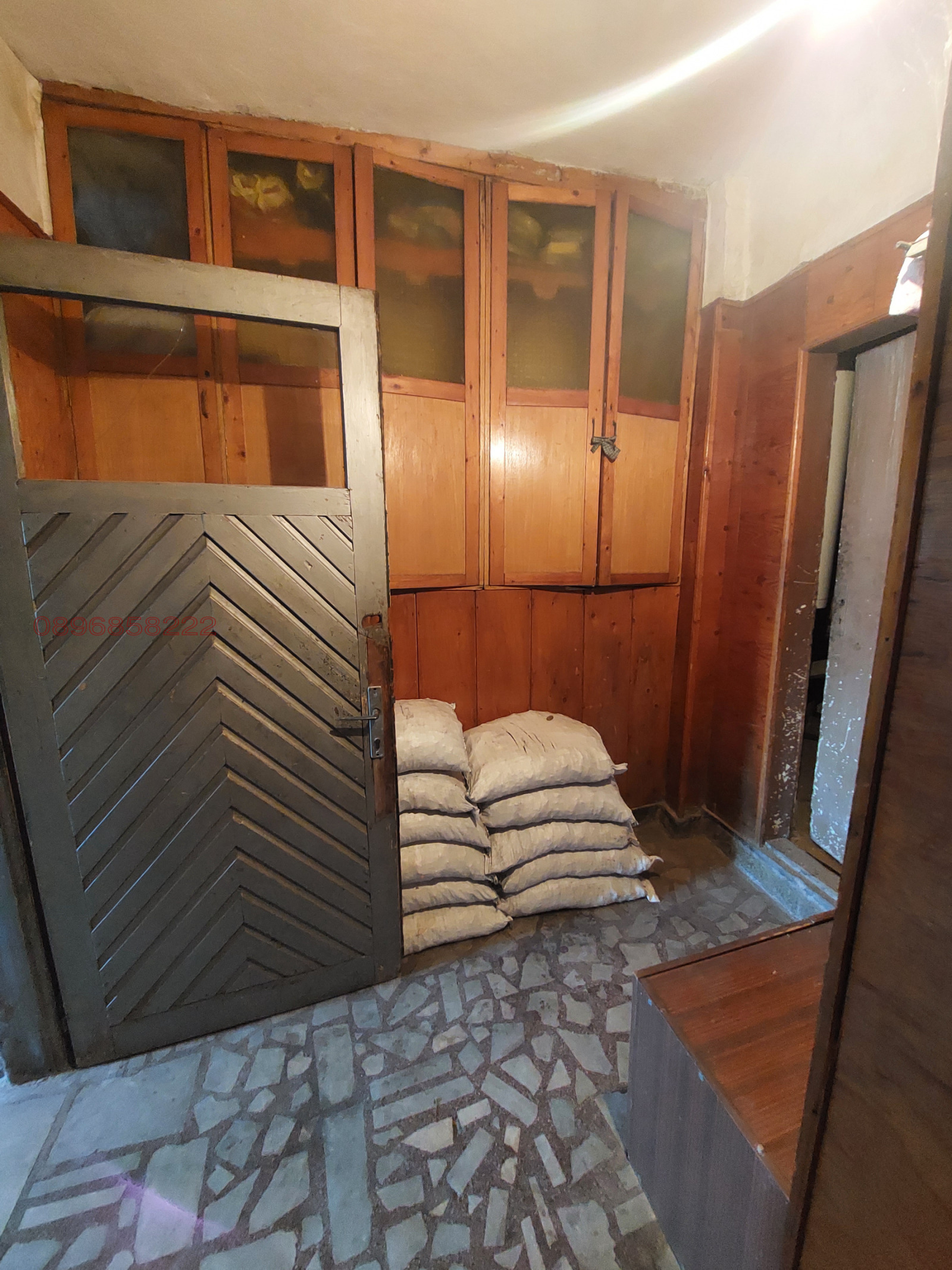 Продава КЪЩА, гр. Дупница, област Кюстендил, снимка 12 - Къщи - 54495330