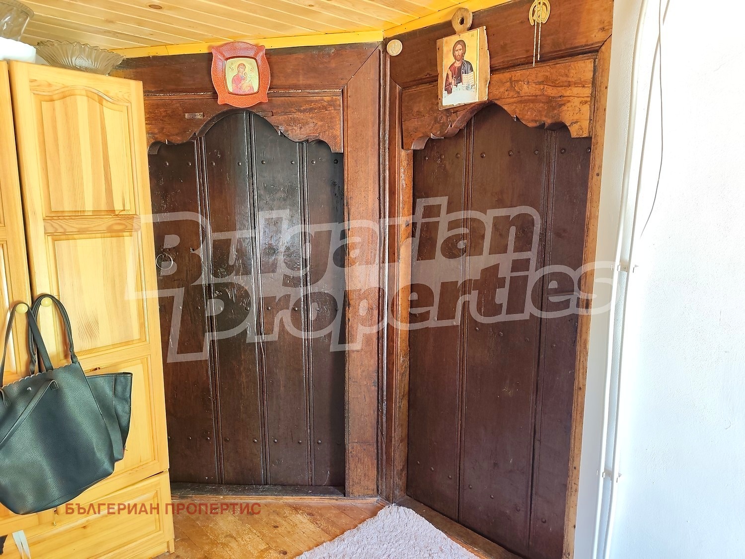 Продава КЪЩА, с. Черневци, област Габрово, снимка 4 - Къщи - 56297565