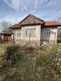 Продава КЪЩА, област Габрово, с. Малки Вършец • 54999 лв. / 28120.54 € • 43712496 2