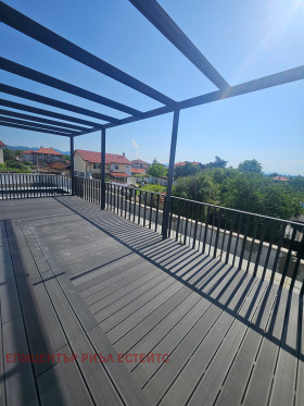 Hus Dobroslavci, Sofia