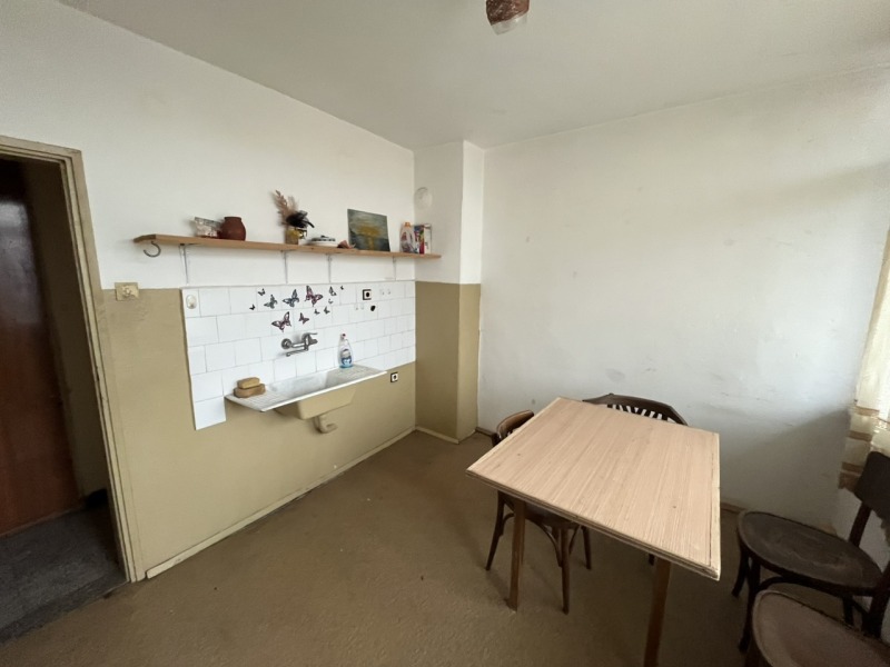 Продава 1-СТАЕН, гр. Казанлък, област Стара Загора