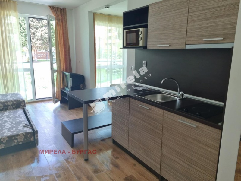 Продава  2-стаен град Бургас , Сарафово , 53 кв.м | 82701040 - изображение [6]