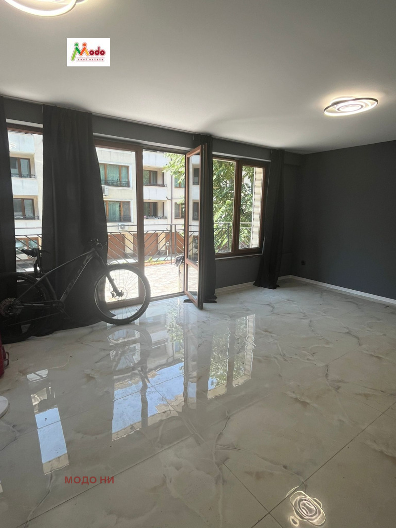 Till salu  2 sovrum Sofia , Oboristje , 135 kvm | 59035356 - bild [3]