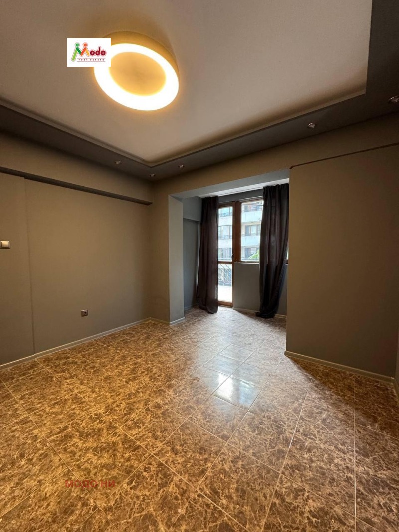 Продава  3-стаен град София , Оборище , 135 кв.м | 34929811 - изображение [6]