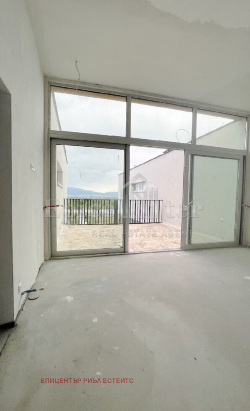 Продава  Къща, град София, с. Доброславци •  259 960 EUR • ID 32304523 — holmes.bg - [1] 