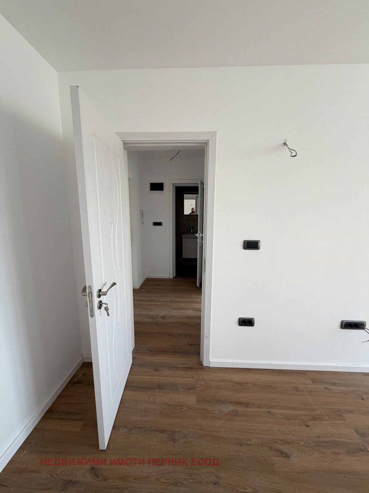 Продава 2-СТАЕН, гр. Перник, Изток, снимка 17 - Апартаменти - 53924511