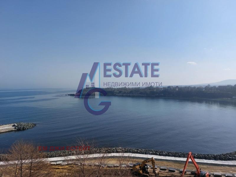Продава  3-стаен област Бургас , гр. Царево , 180 кв.м | 77107751