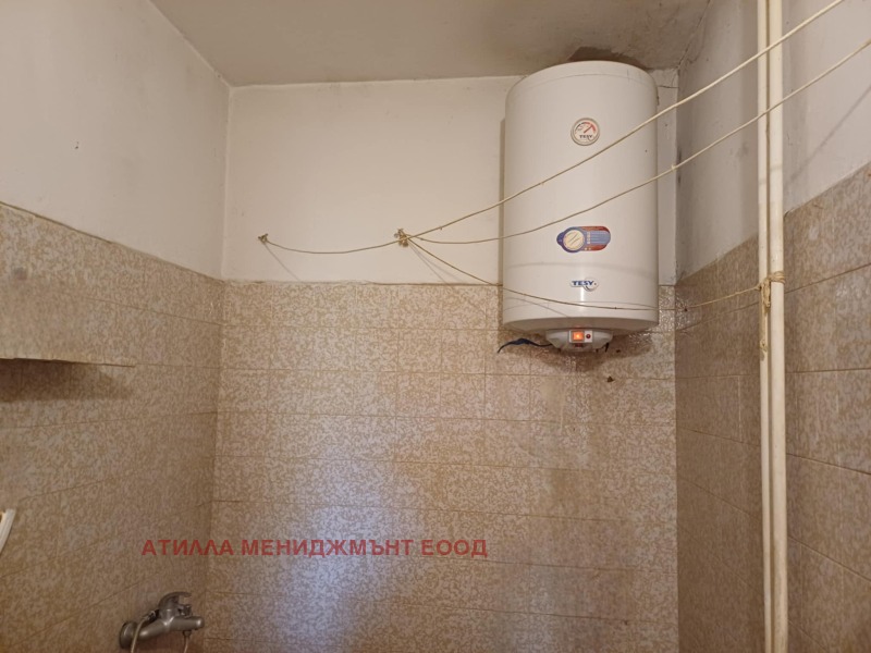 Продава 3-СТАЕН, гр. Пловдив, Тракия, снимка 2 - Апартаменти - 52771483