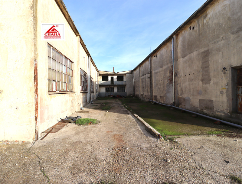 Продава СКЛАД, с. Нова Черна, област Силистра, снимка 10 - Складове - 52847819