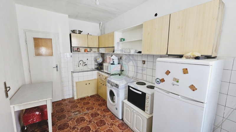 Продается  2 спальни Варна , Левски 1 , 90 кв.м | 33772524