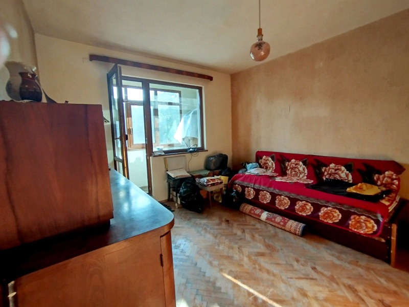 Eladó  2 hálószobás Ruse , Zdravec , 70 négyzetméter | 51585091 - kép [2]