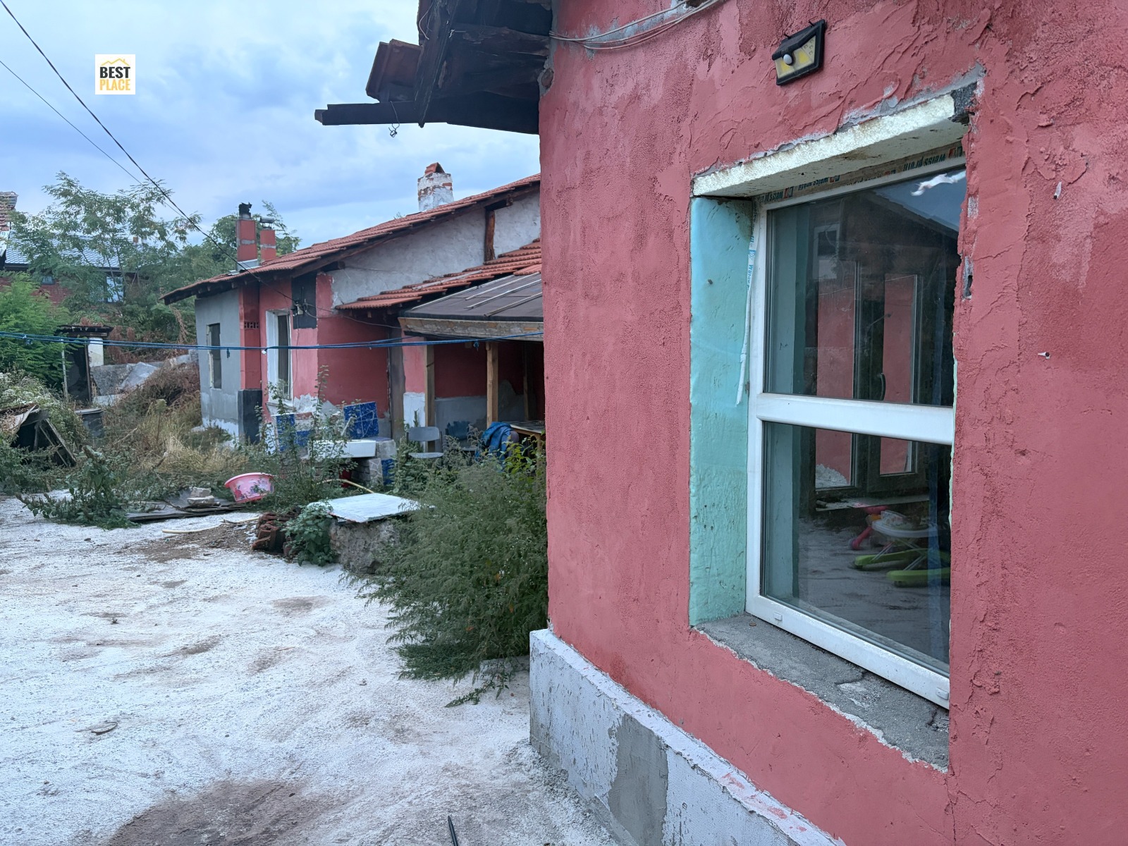 Продава КЪЩА, гр. София, Христо Ботев, снимка 2 - Къщи - 56672289