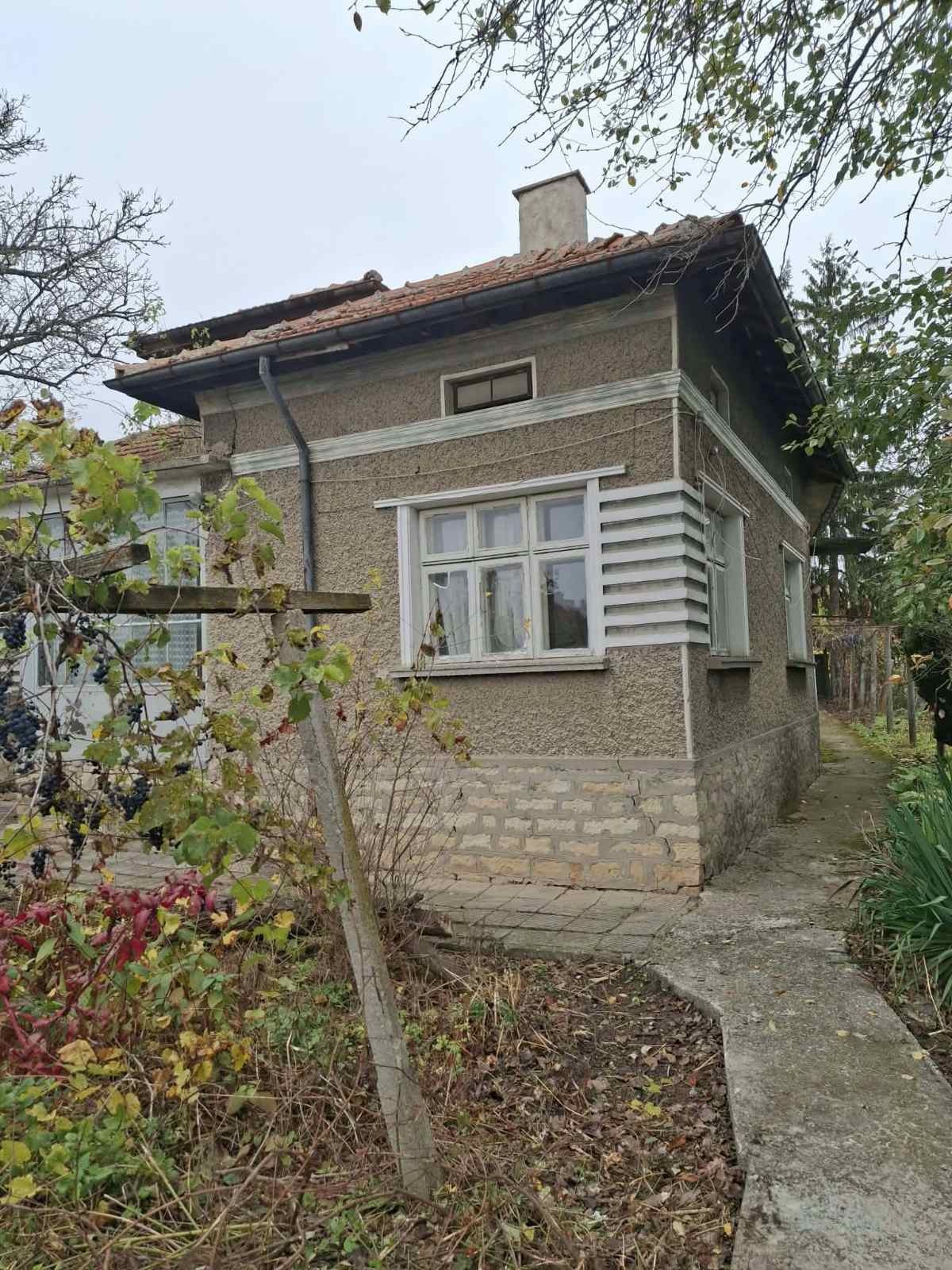 Продава КЪЩА, с. Царев брод, област Шумен