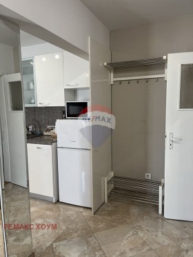 1 chambre Lyatno kino Trakiya, Varna 2