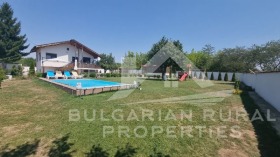 Ev Lovçanci, bölge Dobriç