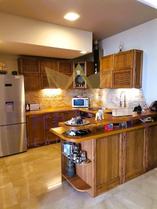 Продава  3-стаен град София , Овча купел , 200 кв.м | 27004127 - изображение [3]