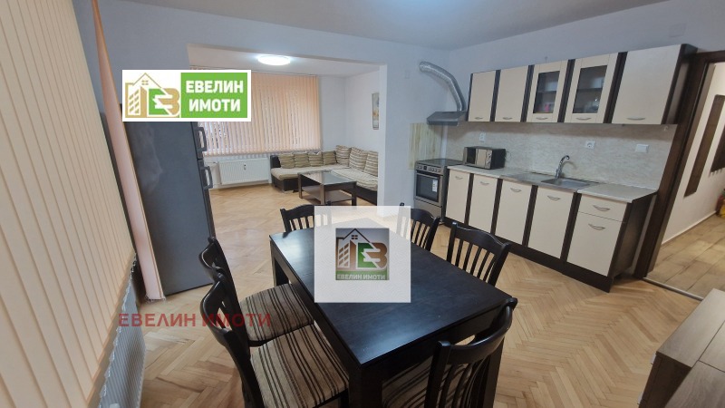 Продава 3-СТАЕН, гр. Русе, Възраждане, снимка 4 - Апартаменти - 52636802