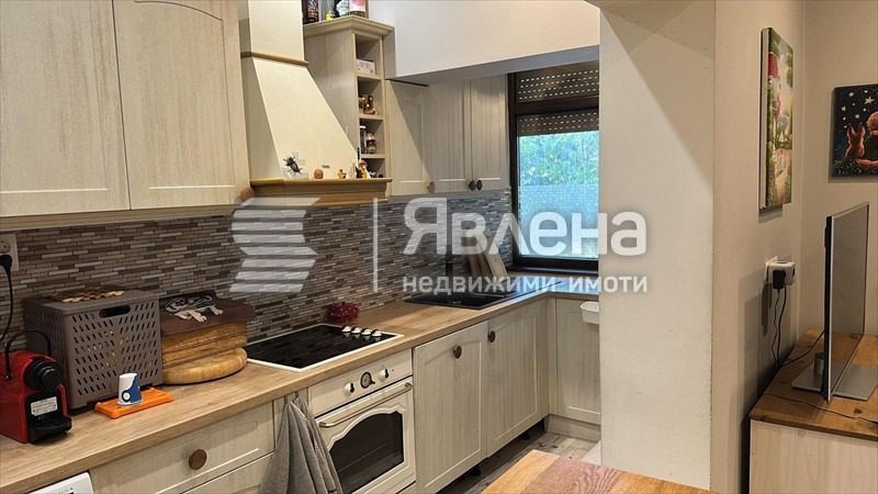 Продава 3-СТАЕН, гр. Пловдив, Каменица 1