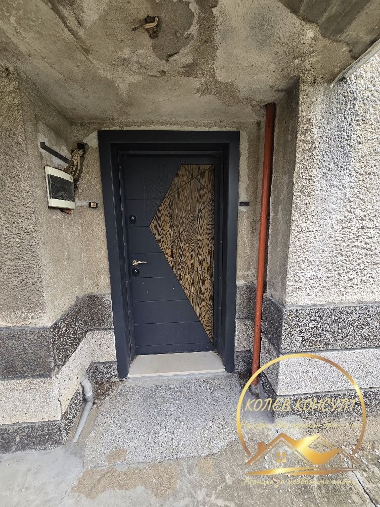 Продава 4-СТАЕН, гр. Свиленград, област Хасково, снимка 10 - Апартаменти - 55452171