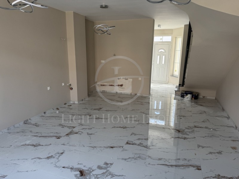 Продава  Къща област Пловдив , с. Скутаре , 91 кв.м | 14572792