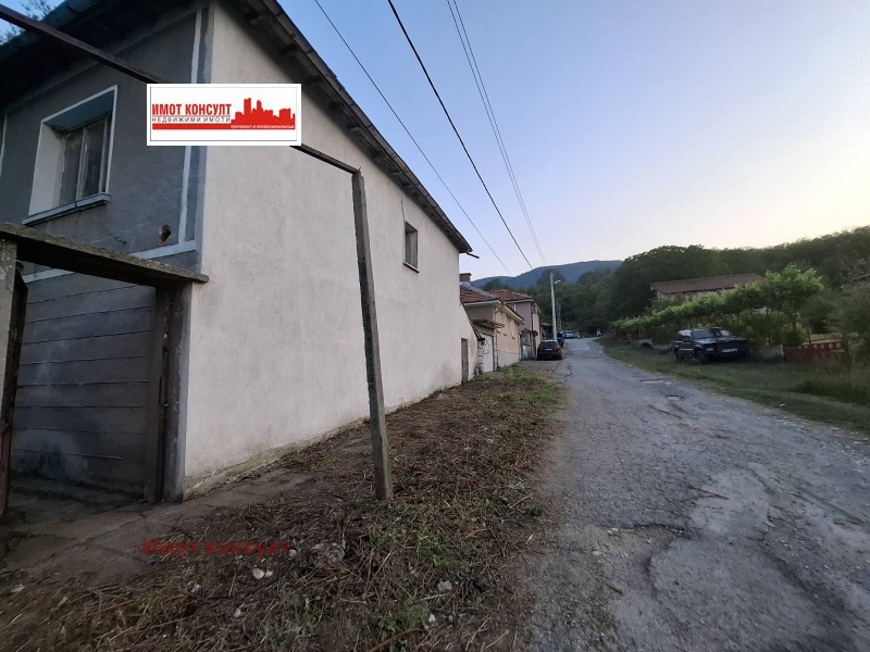 Zu verkaufen  Haus region Plowdiw , Tscherwen , 100 qm | 48306145 - Bild [3]