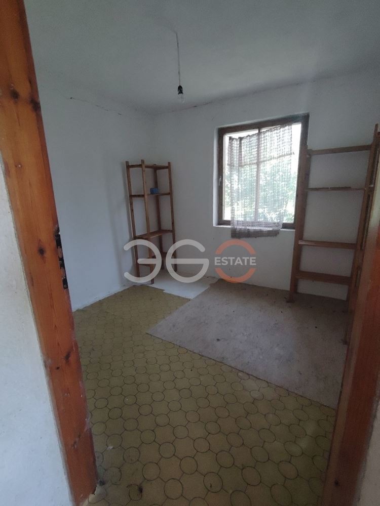 Продава КЪЩА, гр. Варна, м-т Перчемлията, снимка 8 - Къщи - 54050600