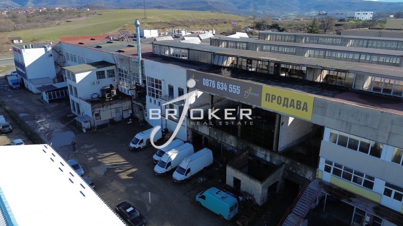 Продава ПРОМ. ПОМЕЩЕНИЕ, гр. Кърджали, Промишлена зона - Юг, снимка 5 - Производствени сгради - 53273526