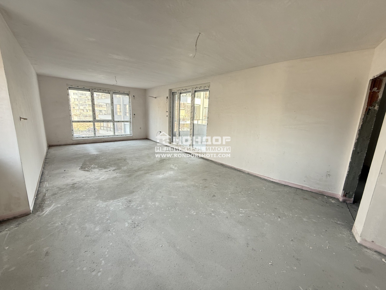 Продава МНОГОСТАЕН, гр. Пловдив, Христо Смирненски, снимка 2 - Апартаменти - 43426235