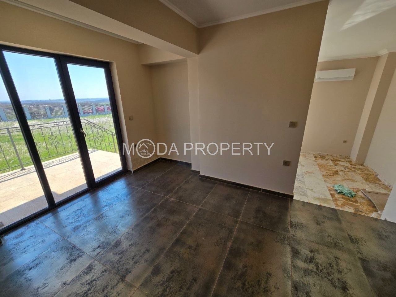 Продава КЪЩА, с. Кошарица, област Бургас, снимка 10 - Къщи - 54219944