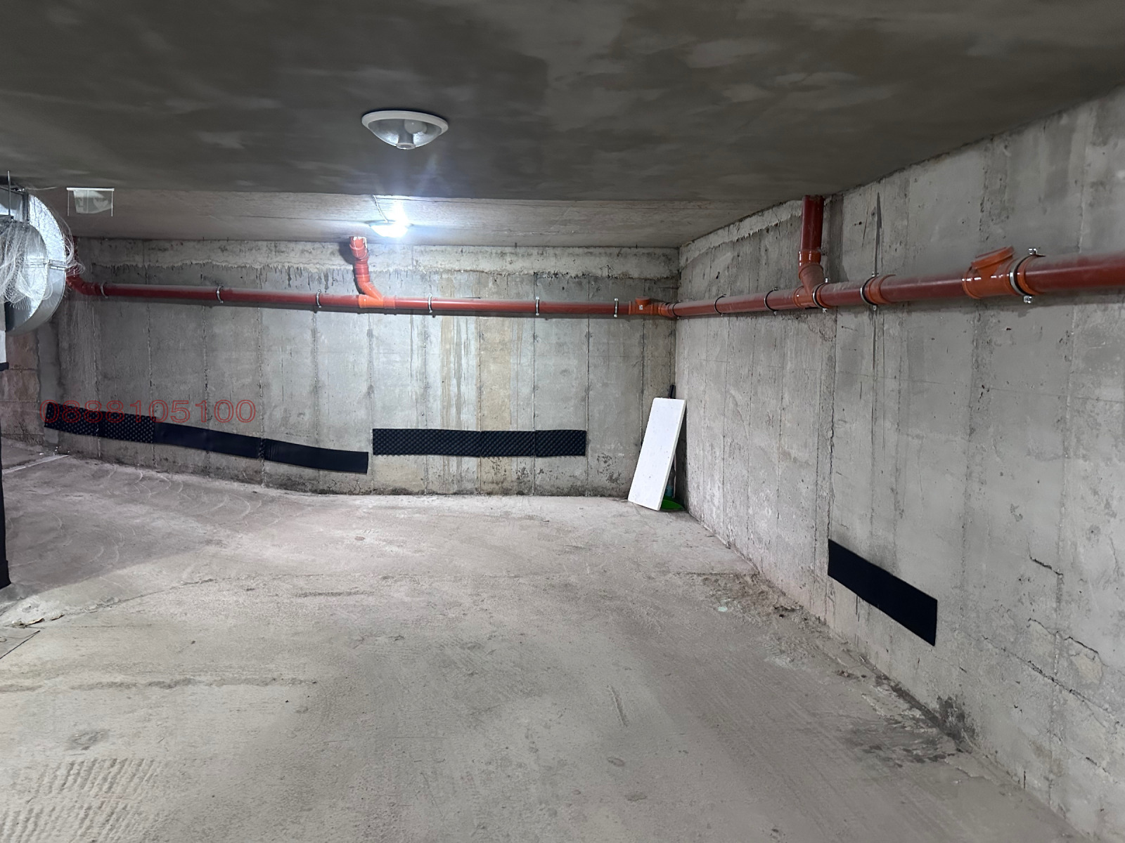 Продава ГАРАЖ, ПАРКОМЯСТО, гр. Русе, Център, снимка 10 - Гаражи и паркоместа - 54357934