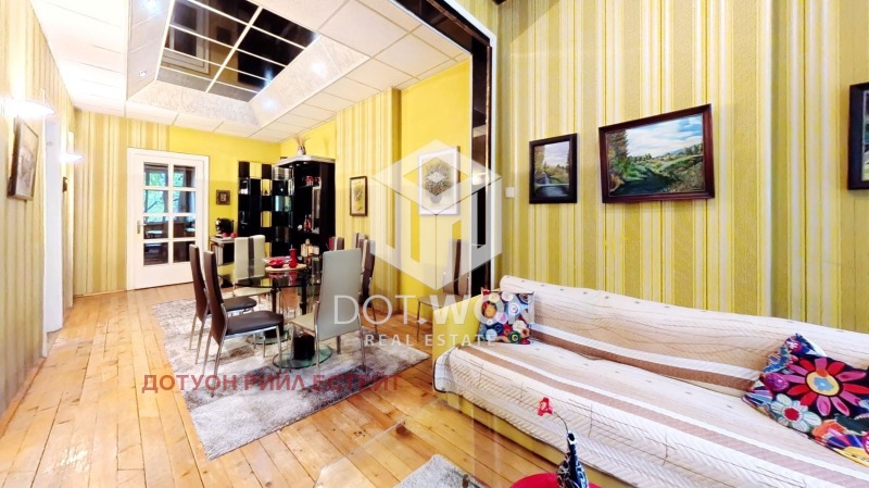 Продава МНОГОСТАЕН в град София, Център - 138 кв.м / 479 999 € » 938 796.44 лв., ДОТУОН РИЙЛ ЕСТЕЙТ
