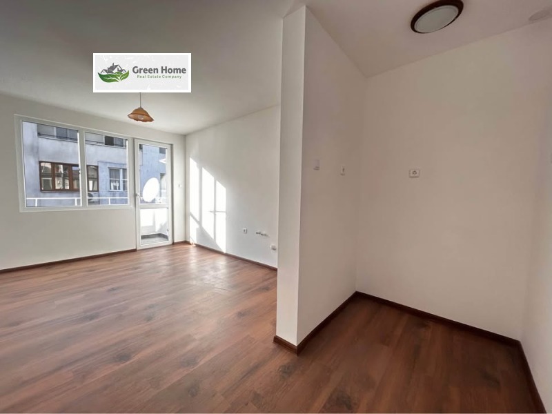 Na prodej  1 ložnice Varna , Ljatno kino Trakija , 52 m2 | 42784175 - obraz [4]