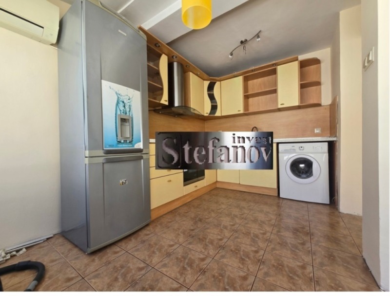 Продается  2 спальни Варна , Спортна зала , 81 кв.м | 94669927