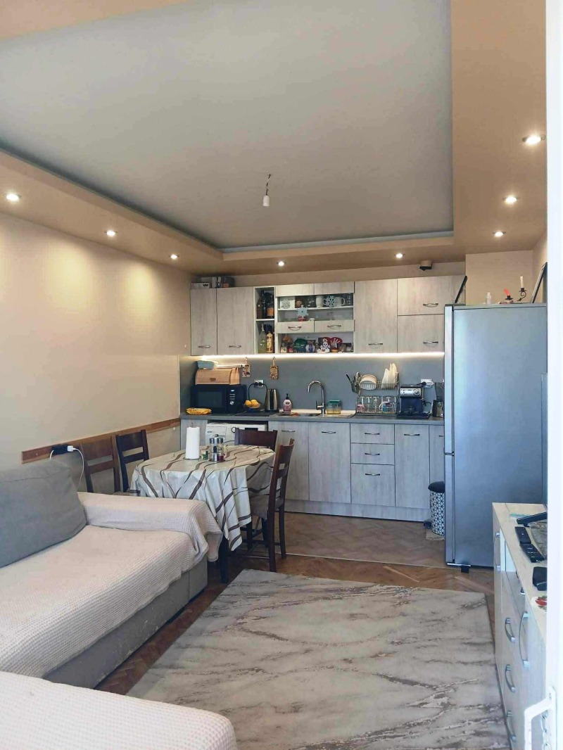 For Sale  2 bedroom Blagoevgrad , Strumsko , 78 sq.m | 34106689
