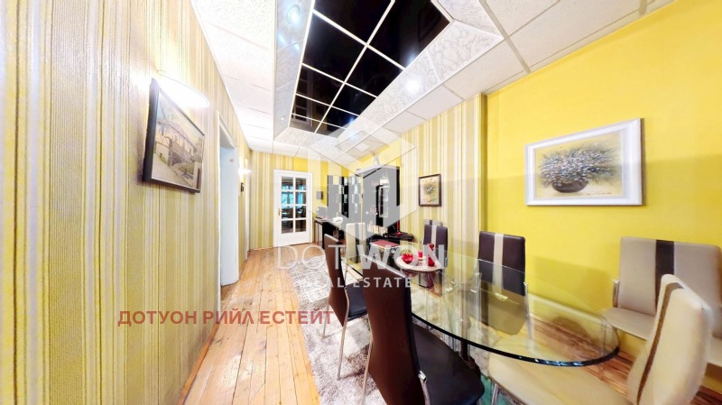 Myytävänä  3+ makuuhuone Sofia , Tsentar , 122 neliömetriä | 62593430 - kuva [2]