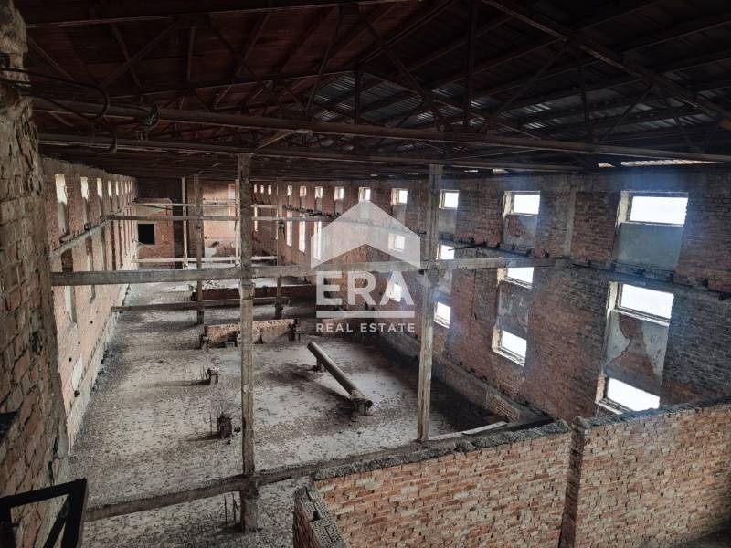 Продава ПРОМ. ПОМЕЩЕНИЕ, гр. Ямбол, Каргон, снимка 12 - Производствени сгради - 52611114