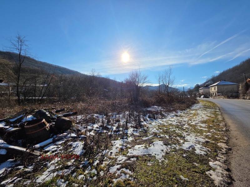 Продава ПАРЦЕЛ, с. Черни Вит, област Ловеч, снимка 3 - Парцели - 53110006