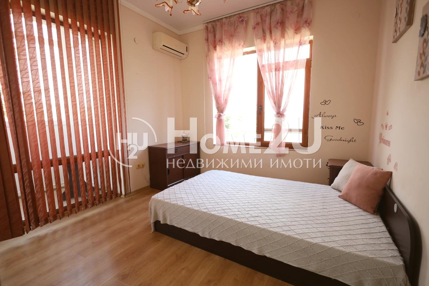 Продава 3-СТАЕН, гр. Варна, м-т Горна Трака, снимка 4 - Апартаменти - 55044208