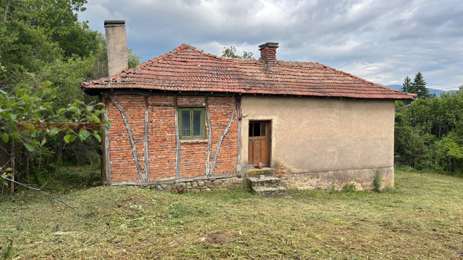 Продава КЪЩА, с. Егълница, област Перник
