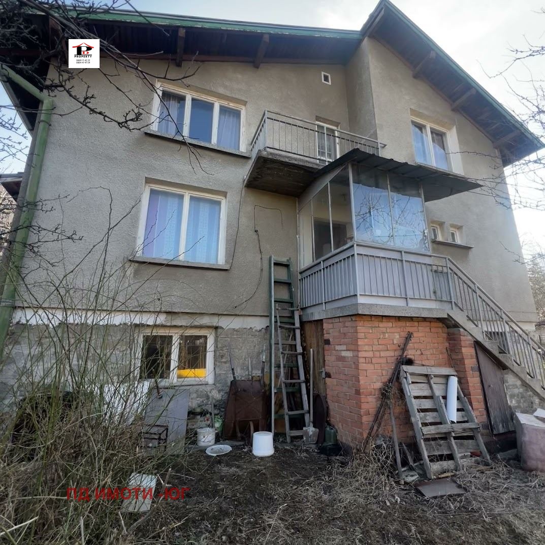 Продава КЪЩА, гр. София, Симеоново