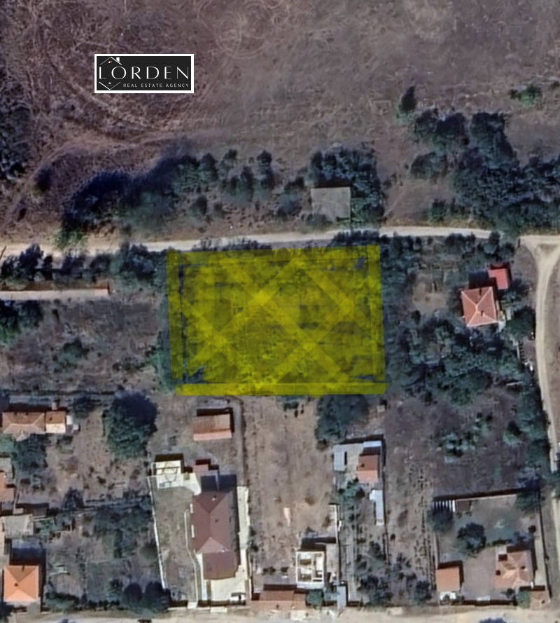 Продава ПАРЦЕЛ в област Пазарджик, с. Карабунар - 713 кв.м / 27 000 € » 52 807.41 лв., ЛОРДЕН