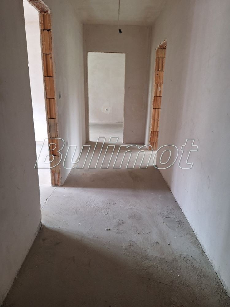 Продава  3-стаен град Варна , Централна поща , 127 кв.м | 35581178 - изображение [2]