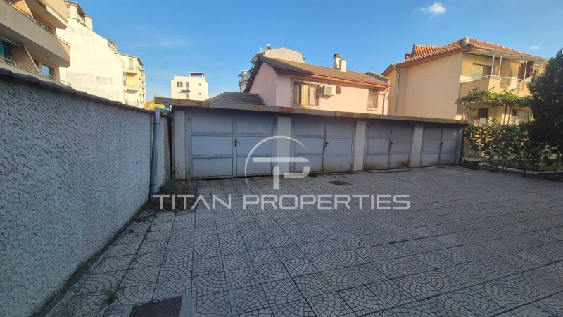 Te koop  2 slaapkamers Plovdiv , Tsentar , 102 m² | 70823832 - afbeelding [13]