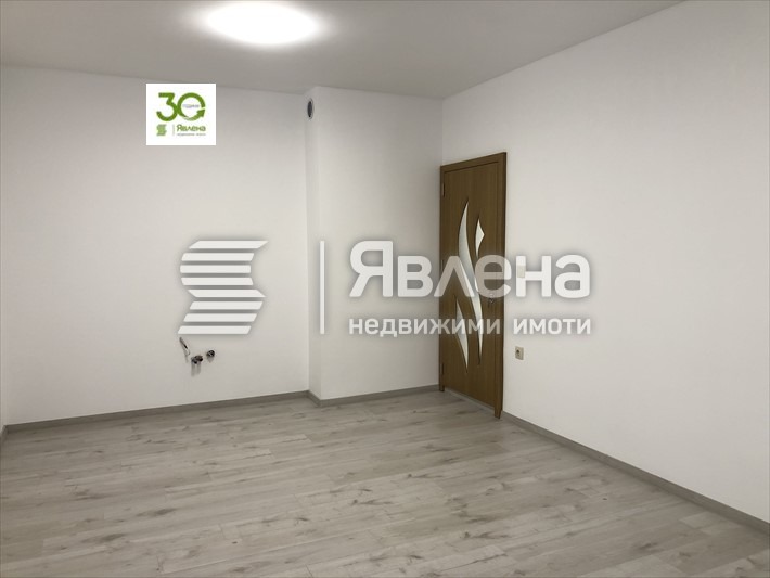 Продава 4-СТАЕН, гр. Варна, Автогара, снимка 2 - Aпартаменти - 48760896