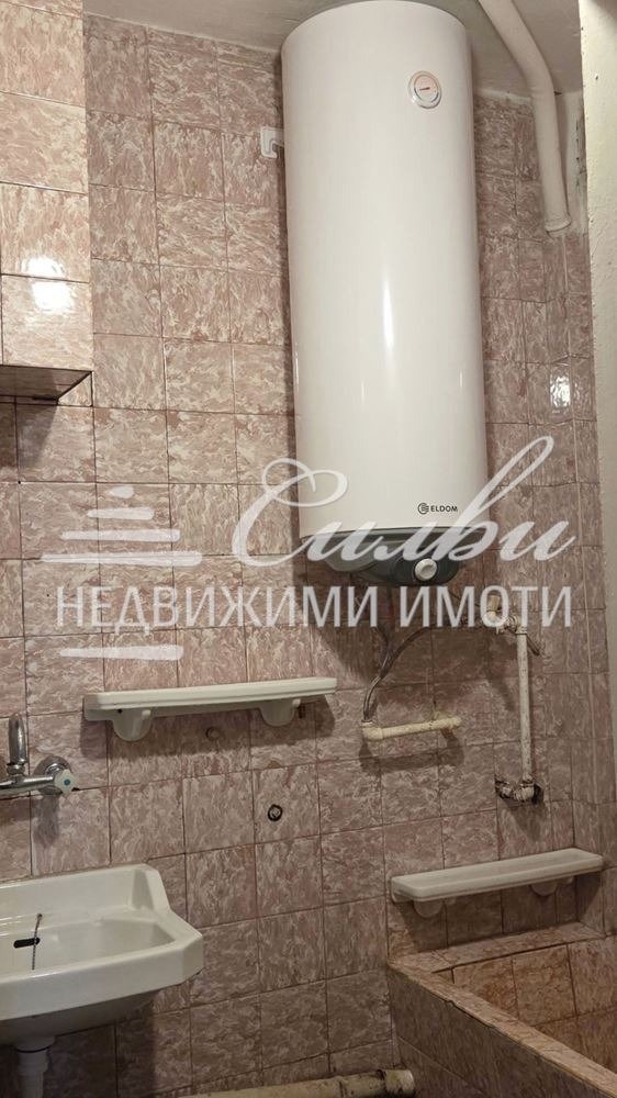 Продава 4-СТАЕН, гр. Шумен, Математическа гимназия, снимка 12 - Апартаменти - 54688887