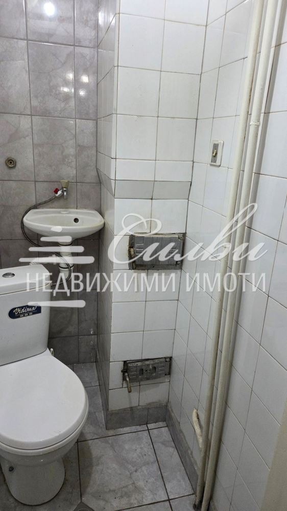 Продава 4-СТАЕН, гр. Шумен, Математическа гимназия, снимка 11 - Апартаменти - 54688887