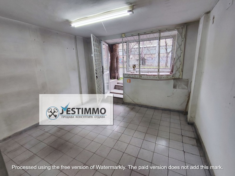 Eladó  Üzlet Varna , Centar , 10 négyzetméter | 77757586 - kép [2]