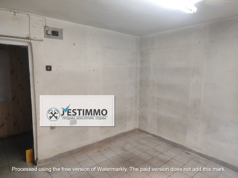 Eladó  Üzlet Varna , Centar , 10 négyzetméter | 77757586 - kép [4]